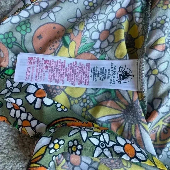 Disney World 50th Anniversary Vault Orange Bird Camp Shirt 2022 - Picture 7 of 9